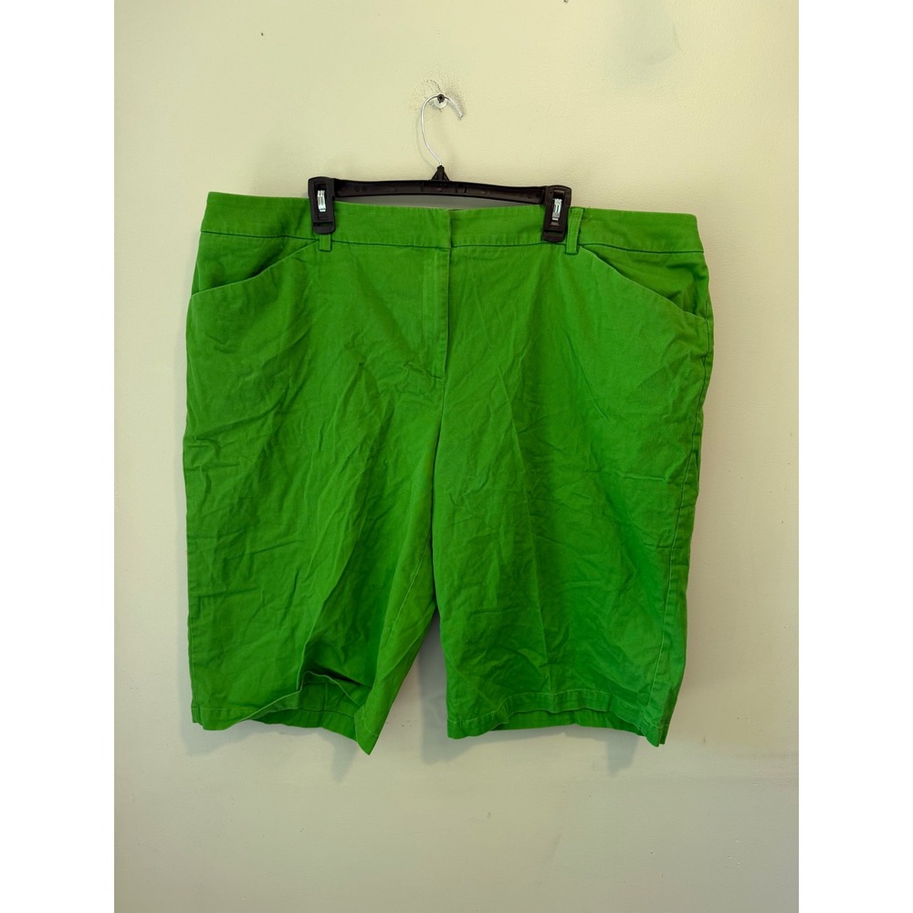 Jones New York Woman Green Bermuda Shorts Plus Size 24W Stretch Knee Length